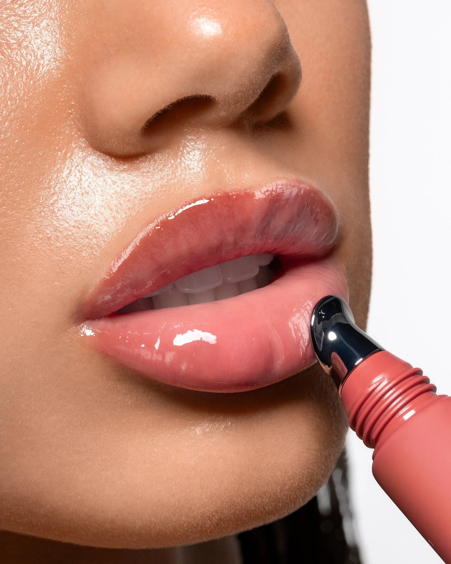 ÂN - GLOSS Ceramide Lip Treatment - The Look and Co