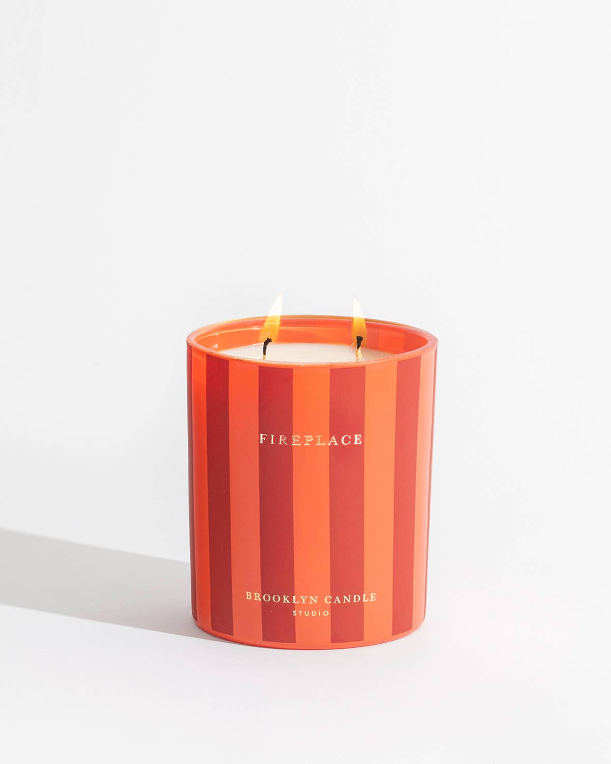 Brooklyn Candle Studio - Fireplace Holiday Candle (Limited Edition) - The Look and Co