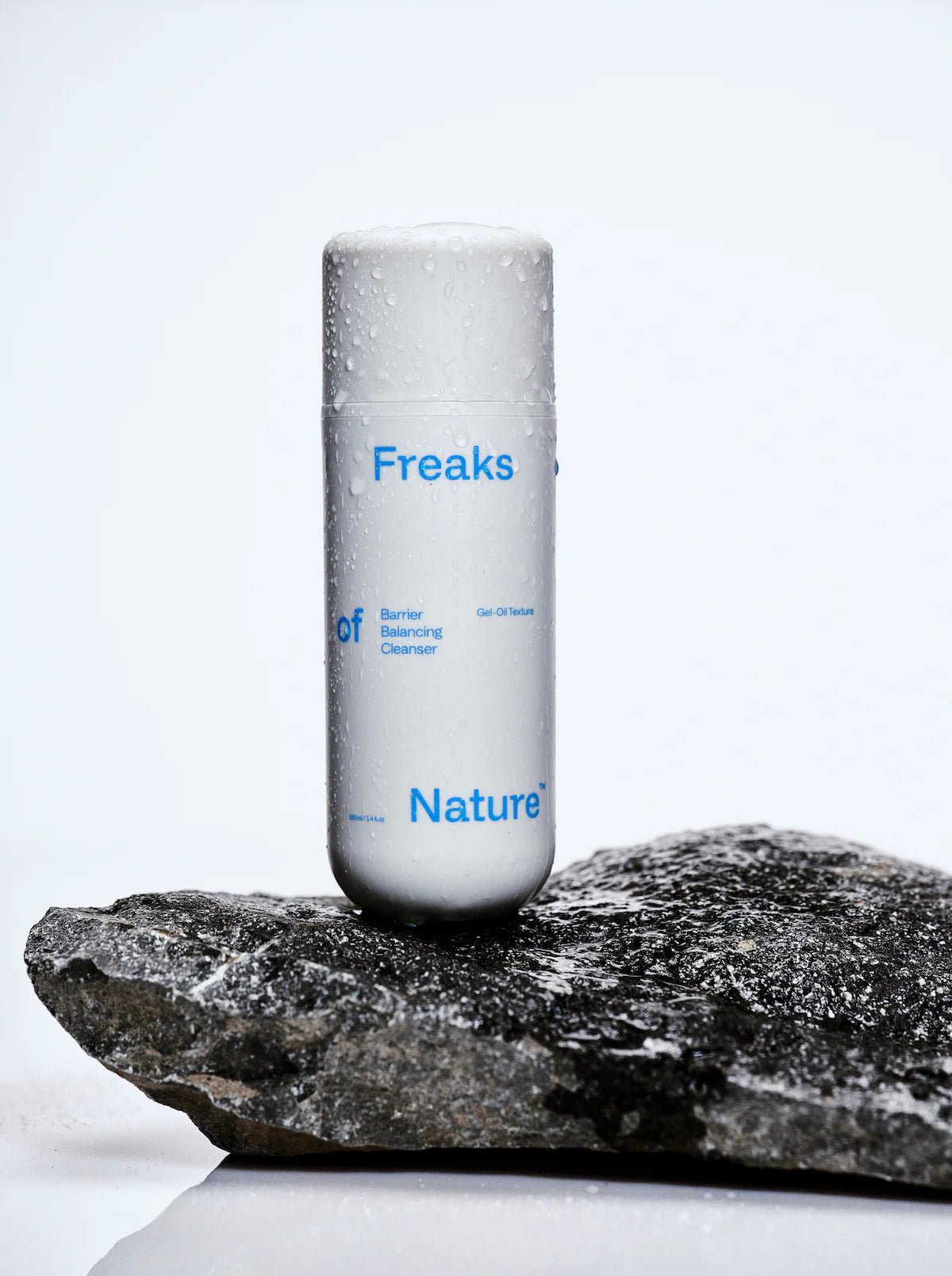Freaks of Nature Barrier Balancing Face Wash - The Look and Co