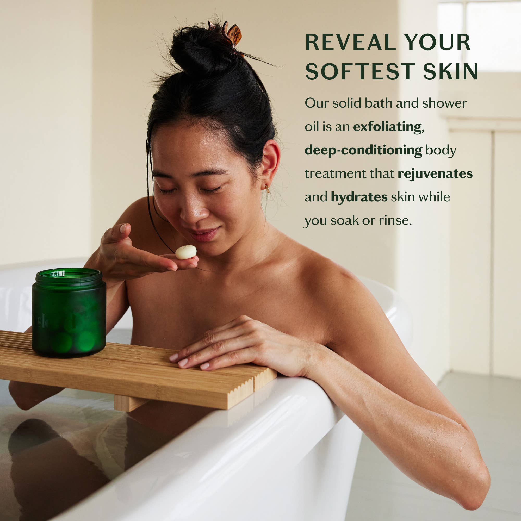 Kate McLeod - Breathe Pebble | Deep Moisturizing Solid Bath & Shower Oil - The Look and Co