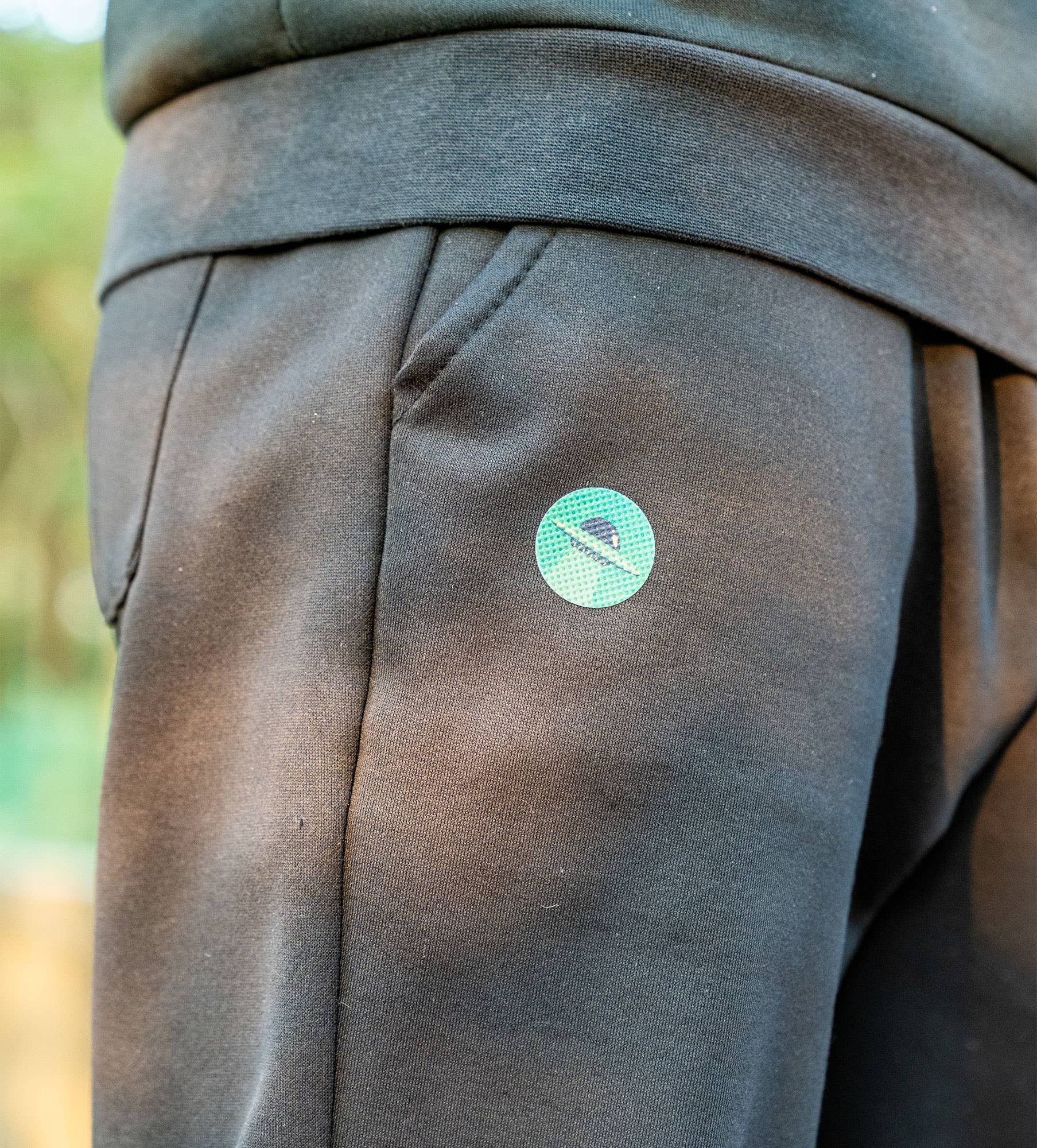 Luna Naturals - Kids Mosquito Repellent Patches | Fresh & Herbal | 90 Pack - The Look and Co