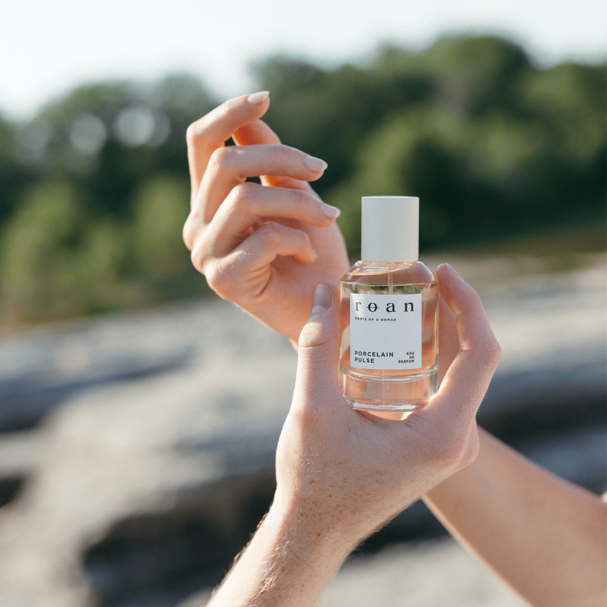 Roan Fragrances - Porcelain Pulse Eau De Parfum | Darjeeling Tea, Fruity Amber - The Look and Co