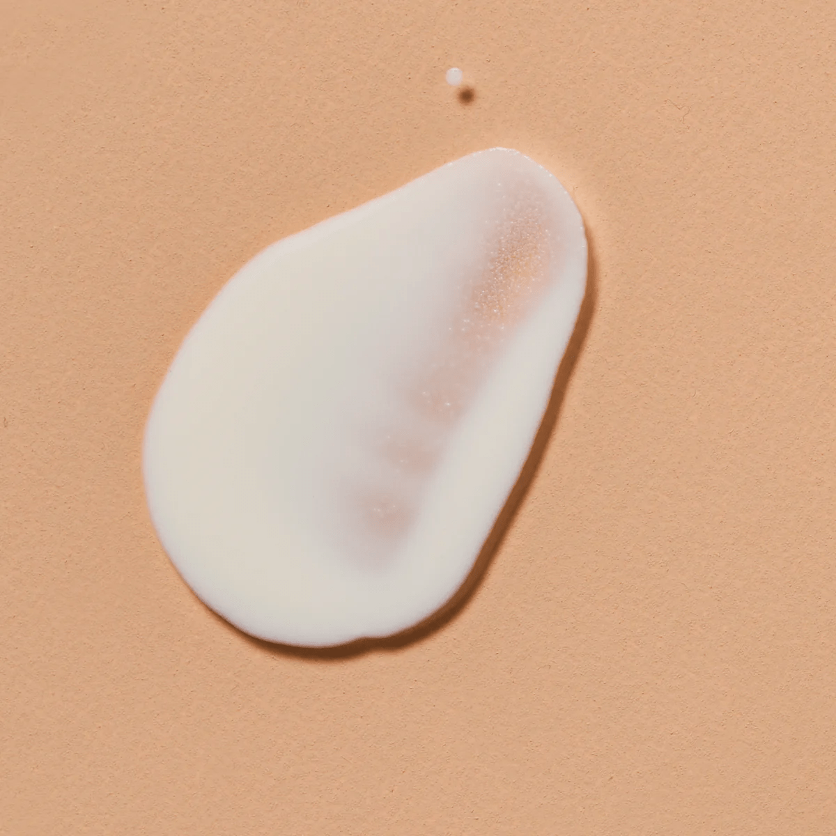 Total Protection® No-Show™ Mineral Sunscreen SPF 50 - The Look and Co