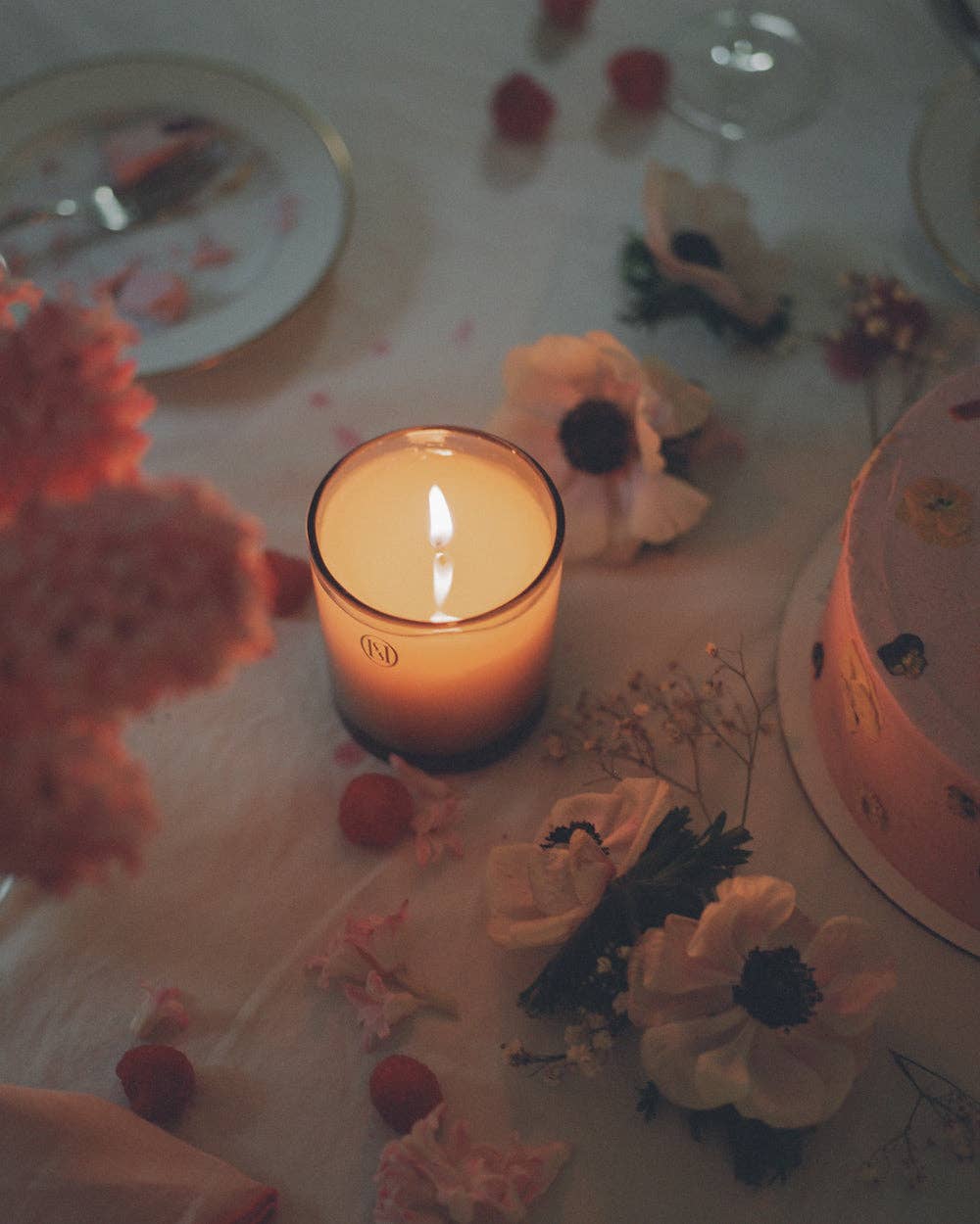 Lavune - N˚03 Nightcap Candle | Seductive Sandalwood &amp; Smoke