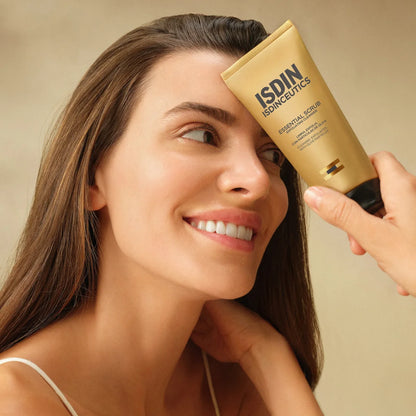 ISDIN Essential Scrub