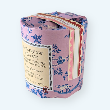 Stannie &amp; Lloyd - Gift Wrap Candle - Modern Toile
