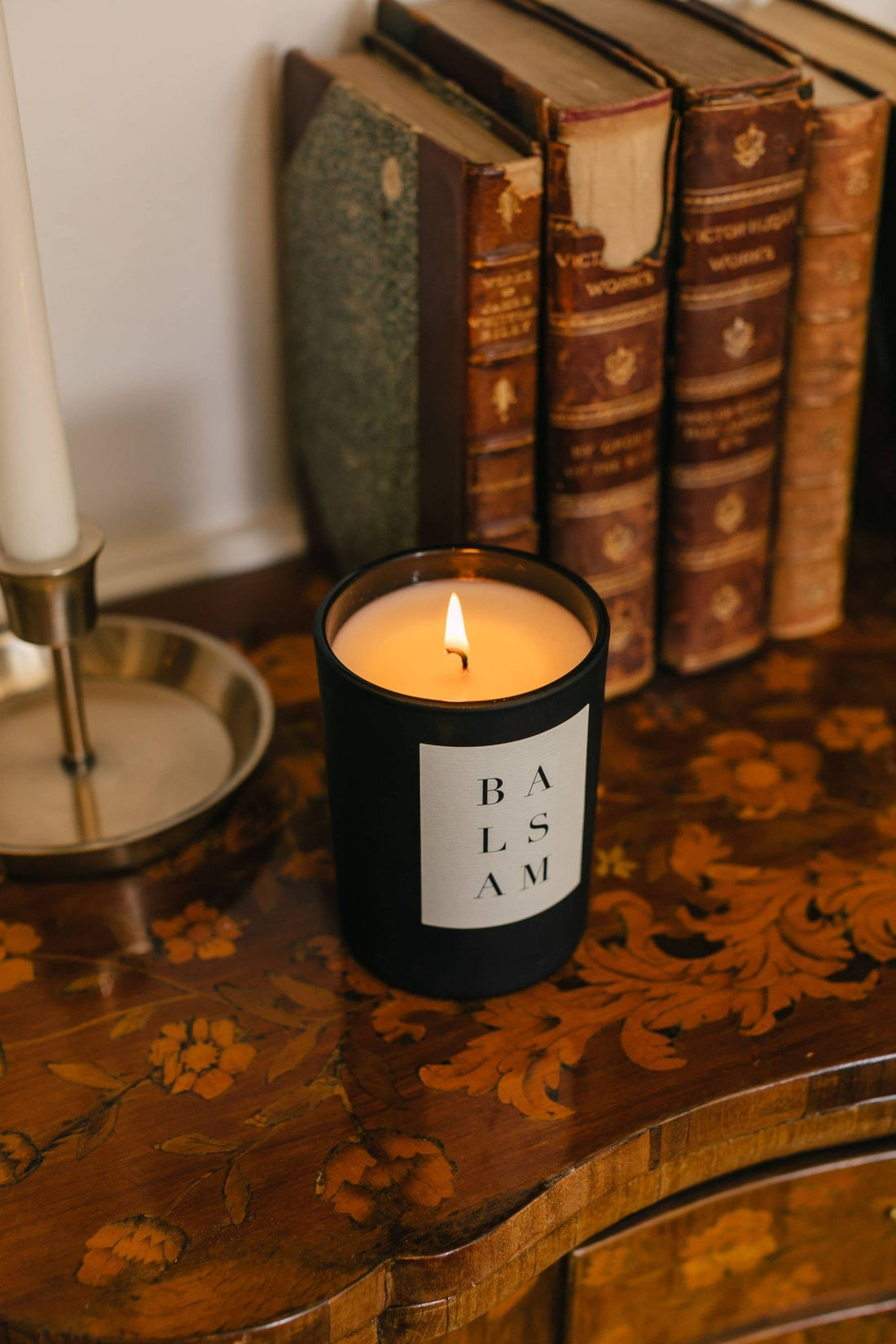 Balsam Noir Candle - The Look and Co