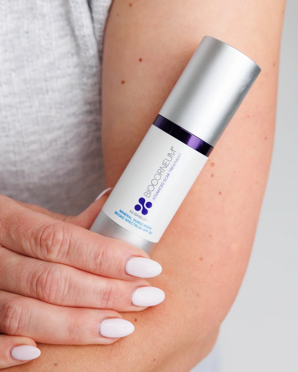 BIOCORNEUM + Mineral SPF 30 - The Look and Co