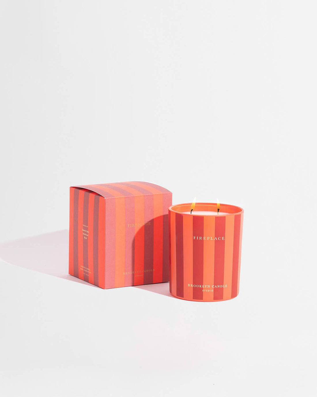 Brooklyn Candle Studio - Fireplace Holiday Candle (Limited Edition) - The Look and Co