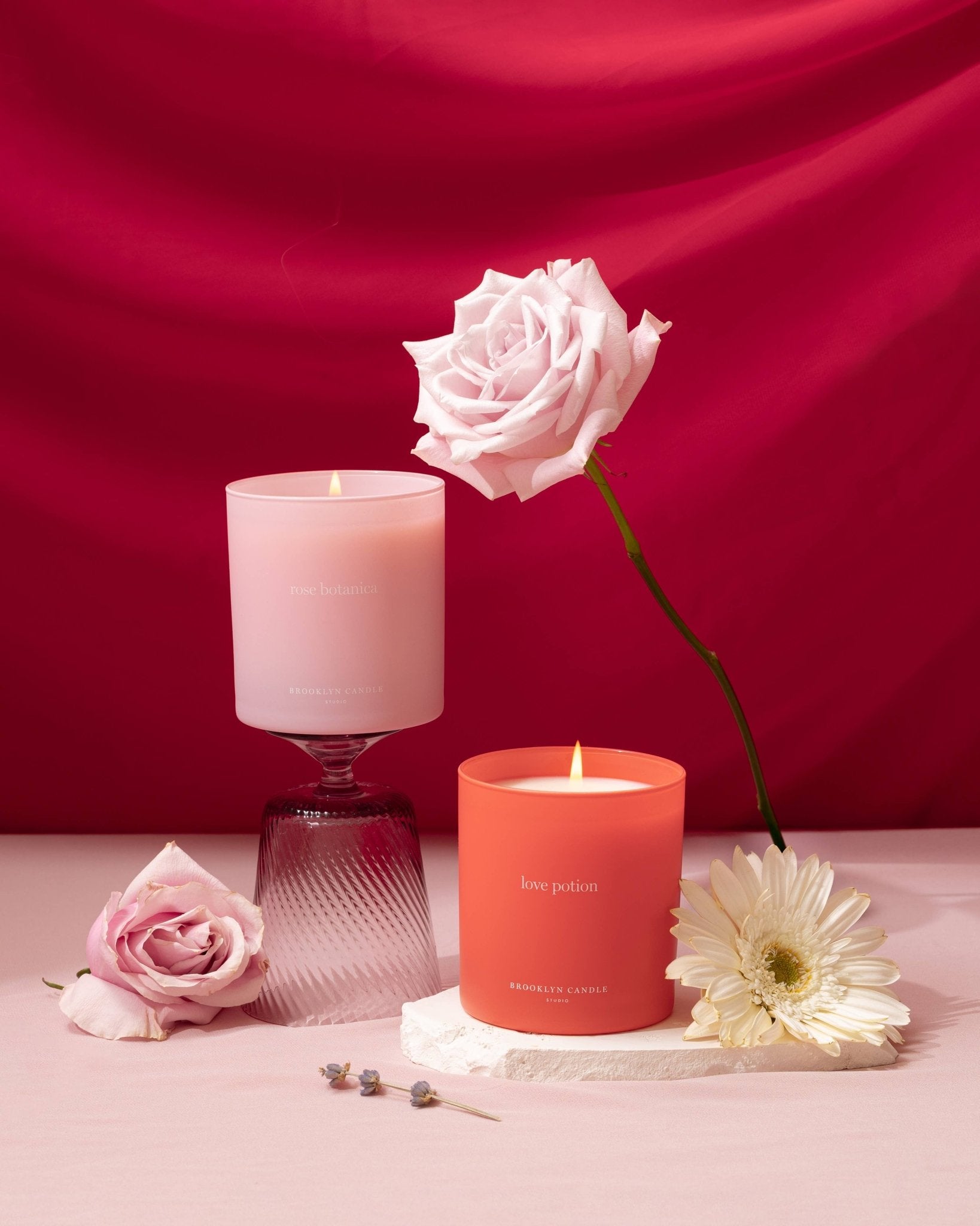 Brooklyn Candle Studio - Rose Botanica Heart Candle – The Look and Co