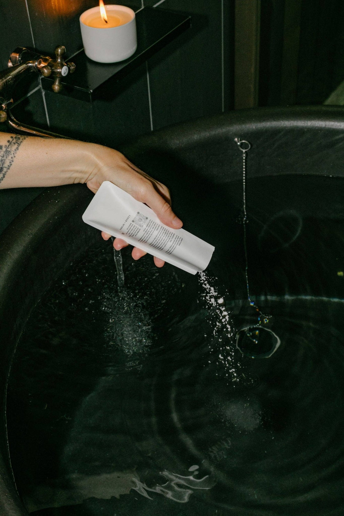 Cedar and Myrrh - Hinoki Bath Salt Gift Set – Epsom &amp; Mediterranean Sea Salt Blend(40g x 5 pouches) - The Look and Co