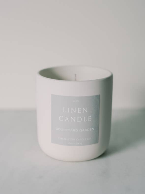 Charleston Candle Co. - L.01 Courtyard Garden Linen Candle - The Look and Co