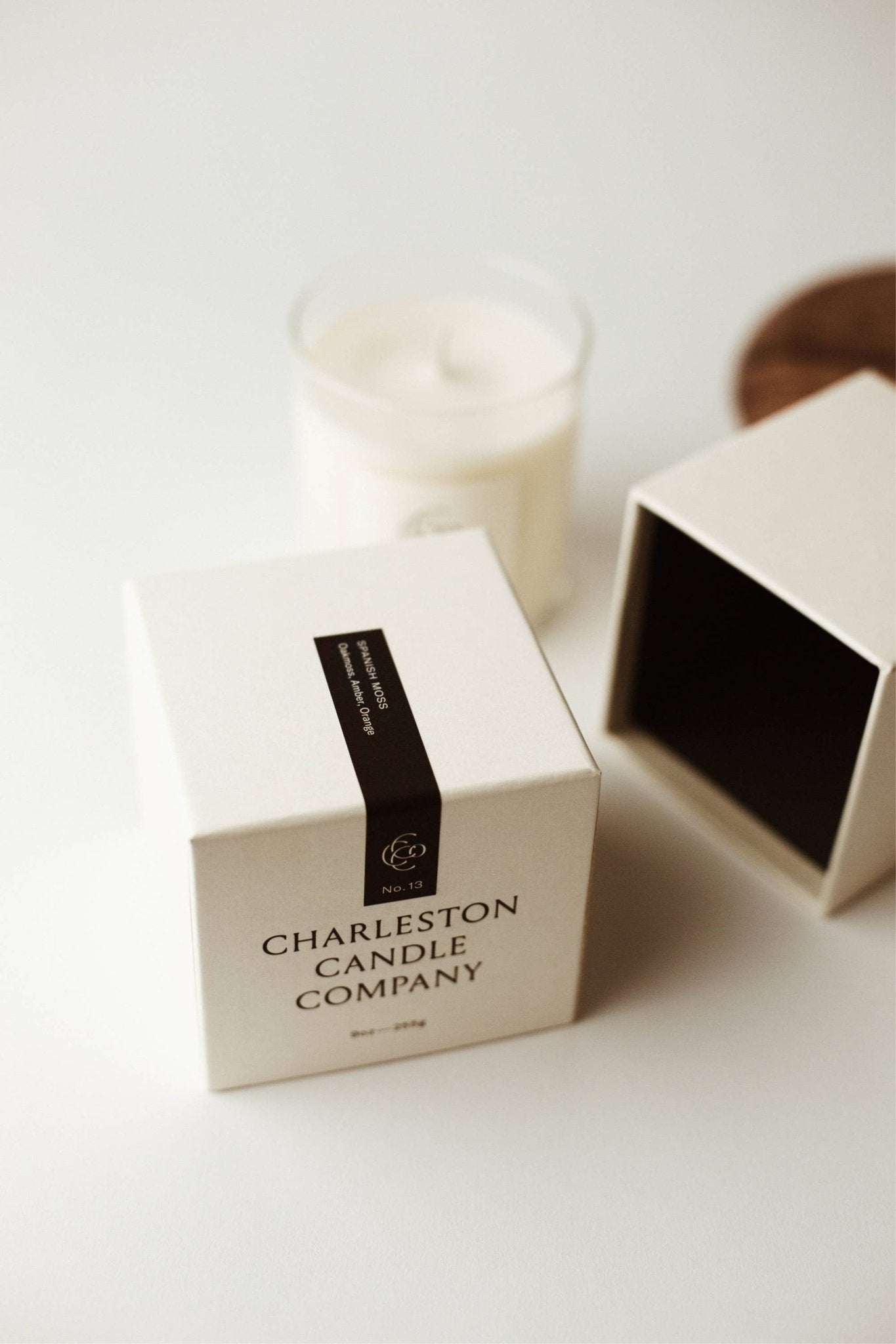 Charleston Candle Co. - No. 10 Market Street Praline Soy Candle - The Look and Co