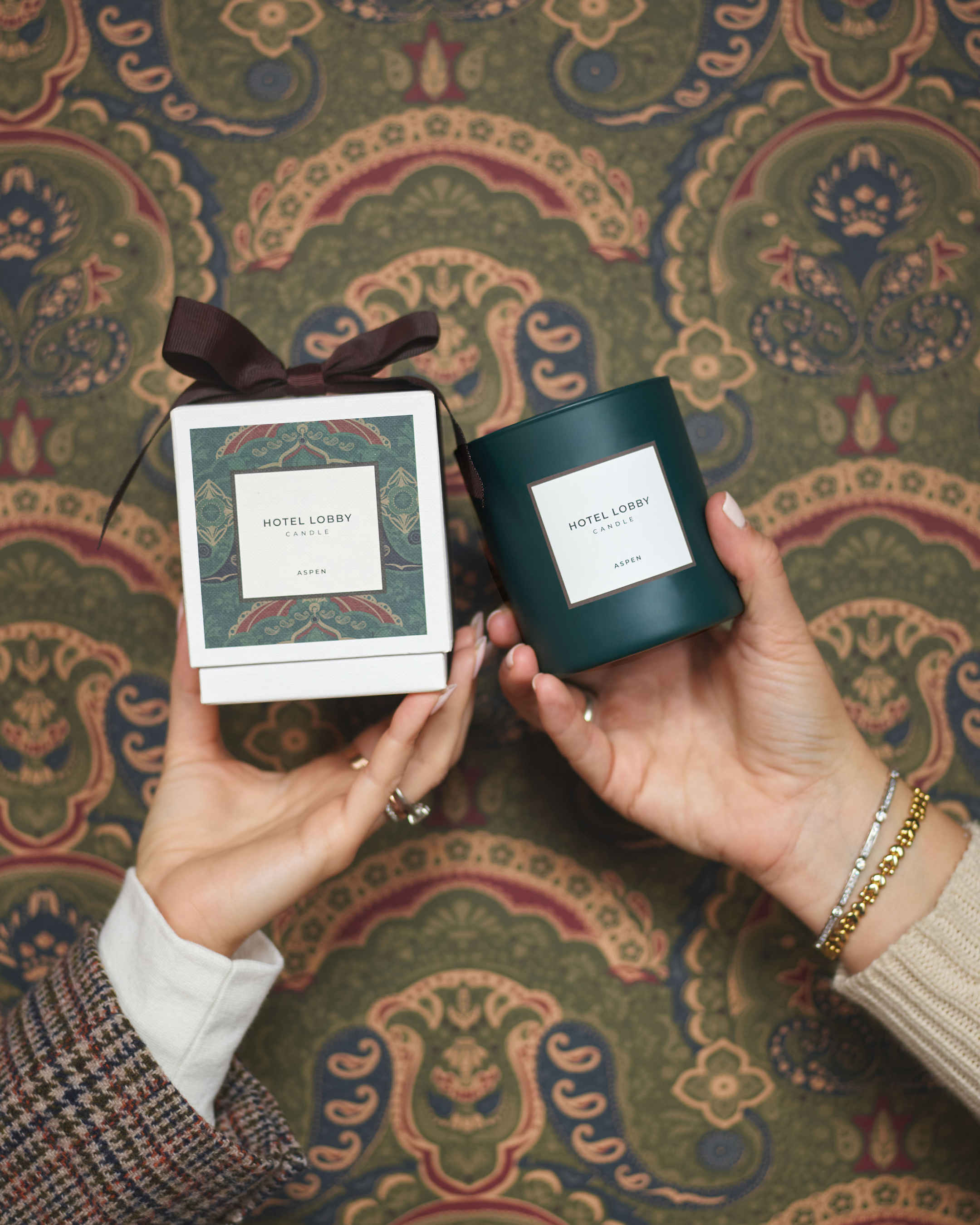 Hotel Lobby Candle - Aspen - Fall Scented Candle