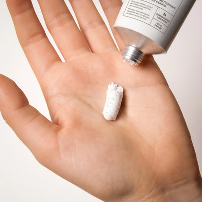 Everist The Exfoliating Body Wash Concentrate - The Look and Co