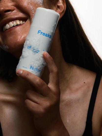 Freaks of Nature Barrier Balancing Face Wash - The Look and Co