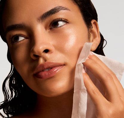 iS Clinical Active Peel System - The Look and Co