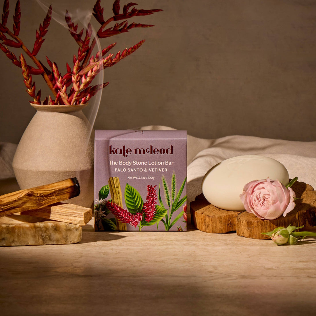 Kate McLeod - Palo Santo &amp; Vetiver | Deep Moisturizing Lotion Bar - The Look and Co