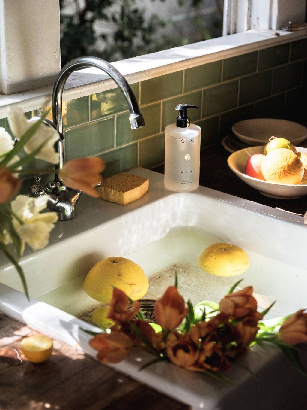 Lavune - Aurora Hand Soap - The Look and Co