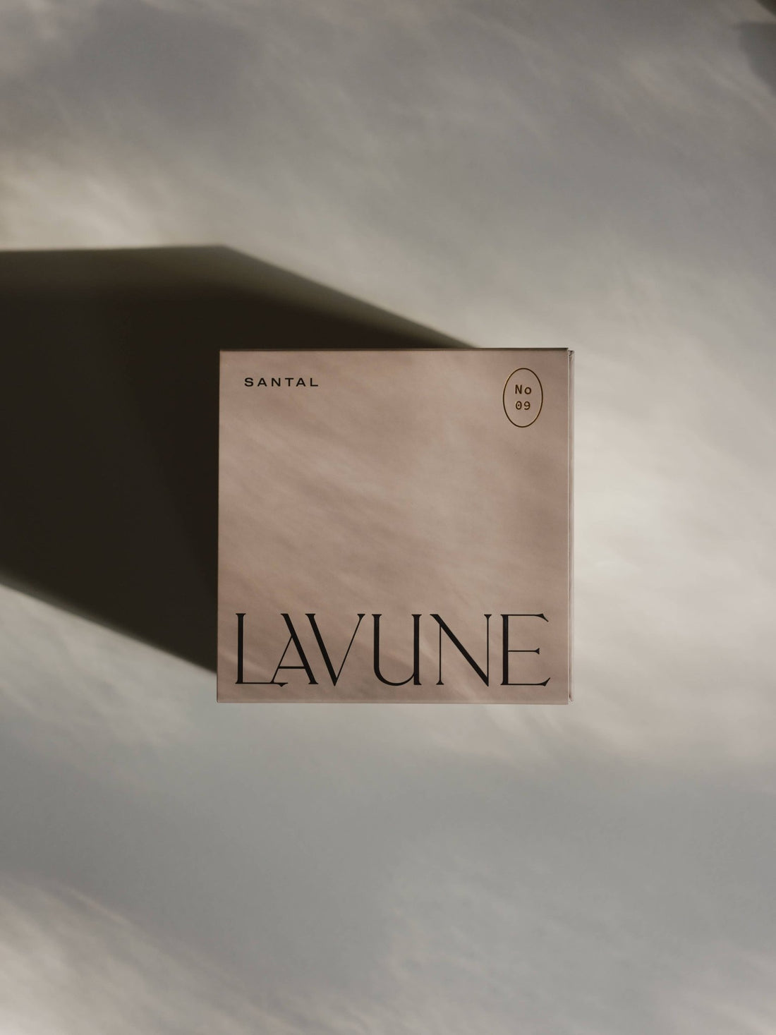 Lavune - N˚ 9 Santal - The Look and Co