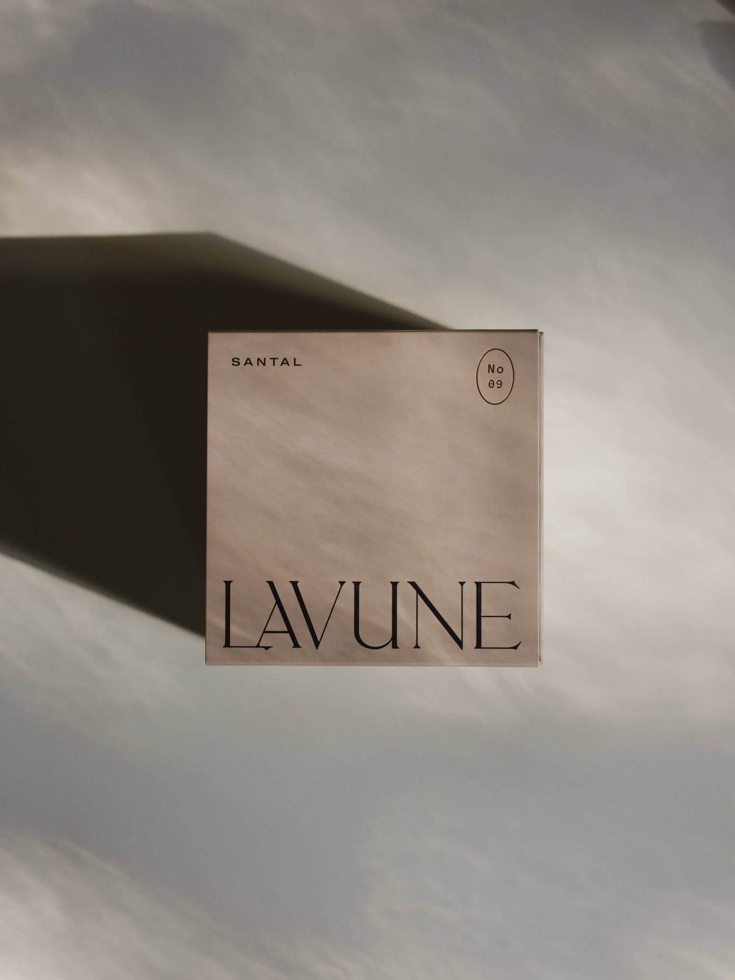 Lavune - N˚ 9 Santal - The Look and Co