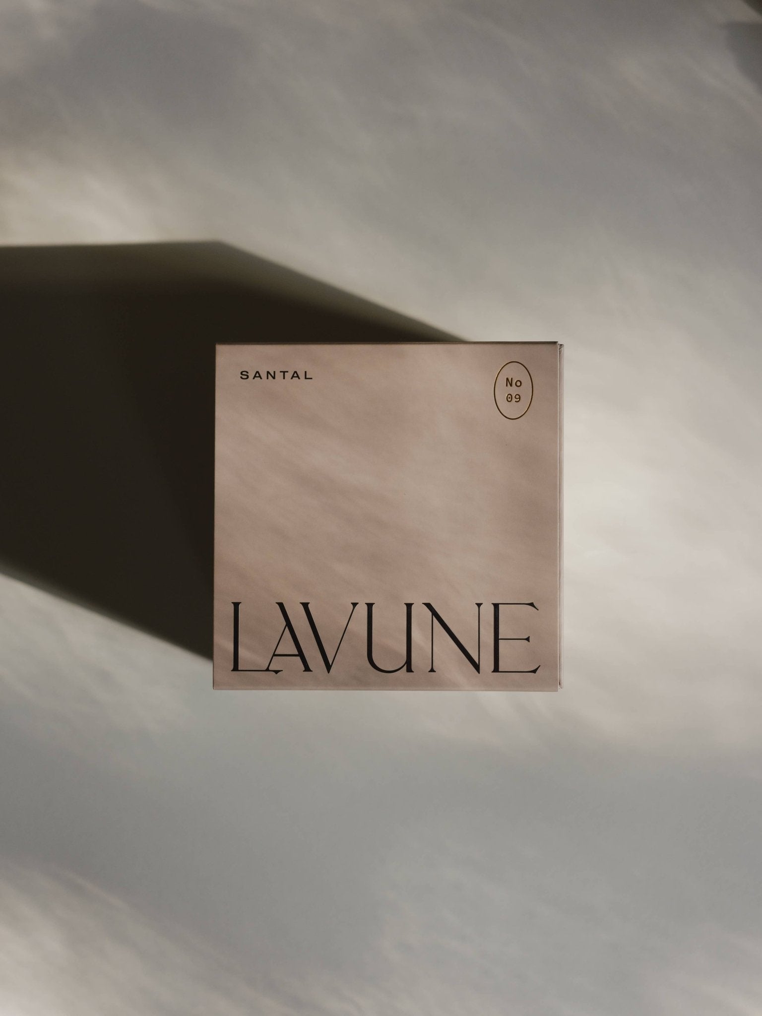 Lavune - N˚ 9 Santal - The Look and Co