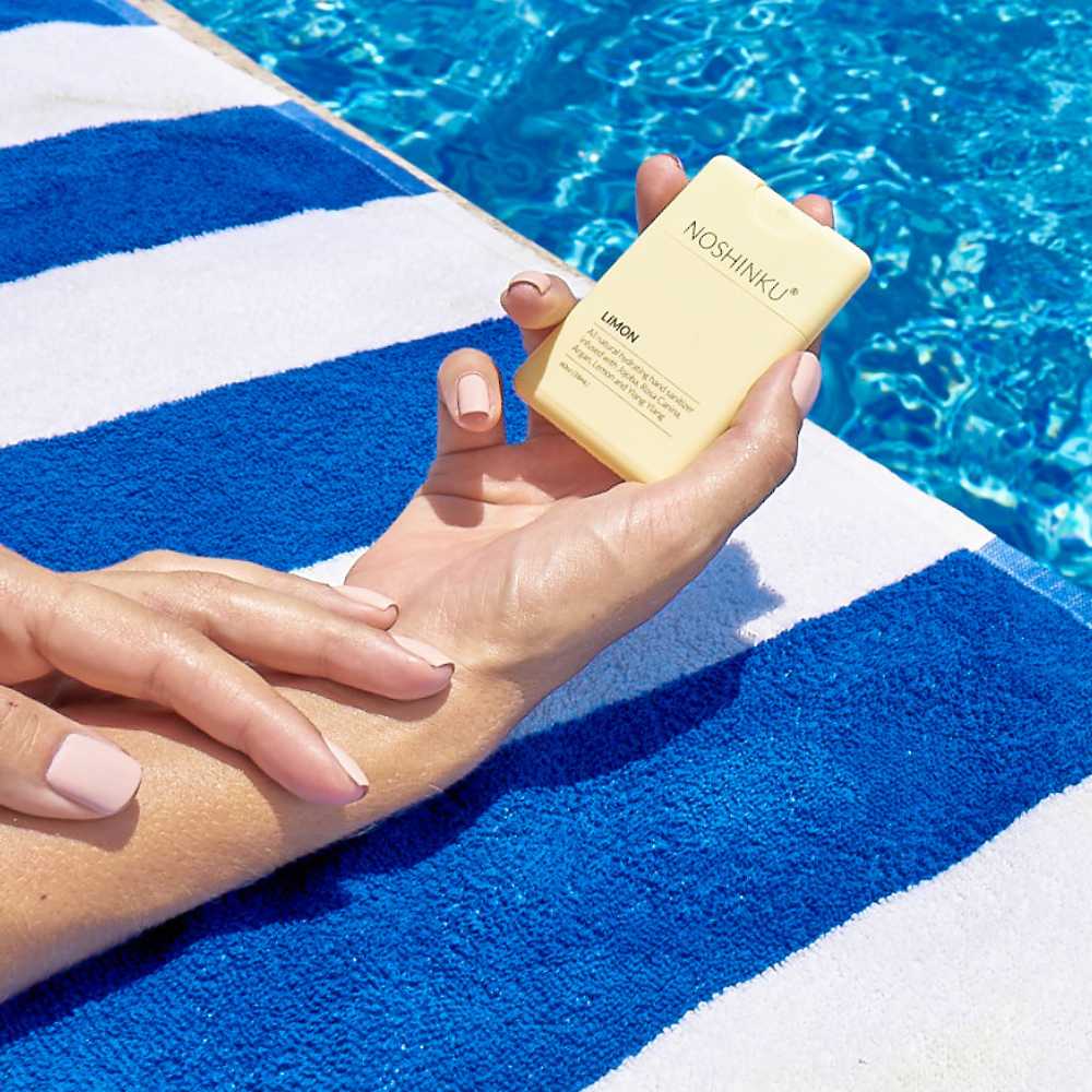 Noshinku - Refillable Lemon Ylang - Ylang Moisturizing Pocket Sanitizer - The Look and Co