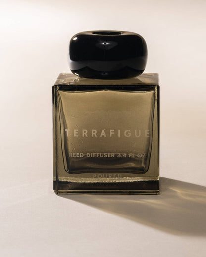 Poured New York - TERRAFIGUE Candle - The Look and Co