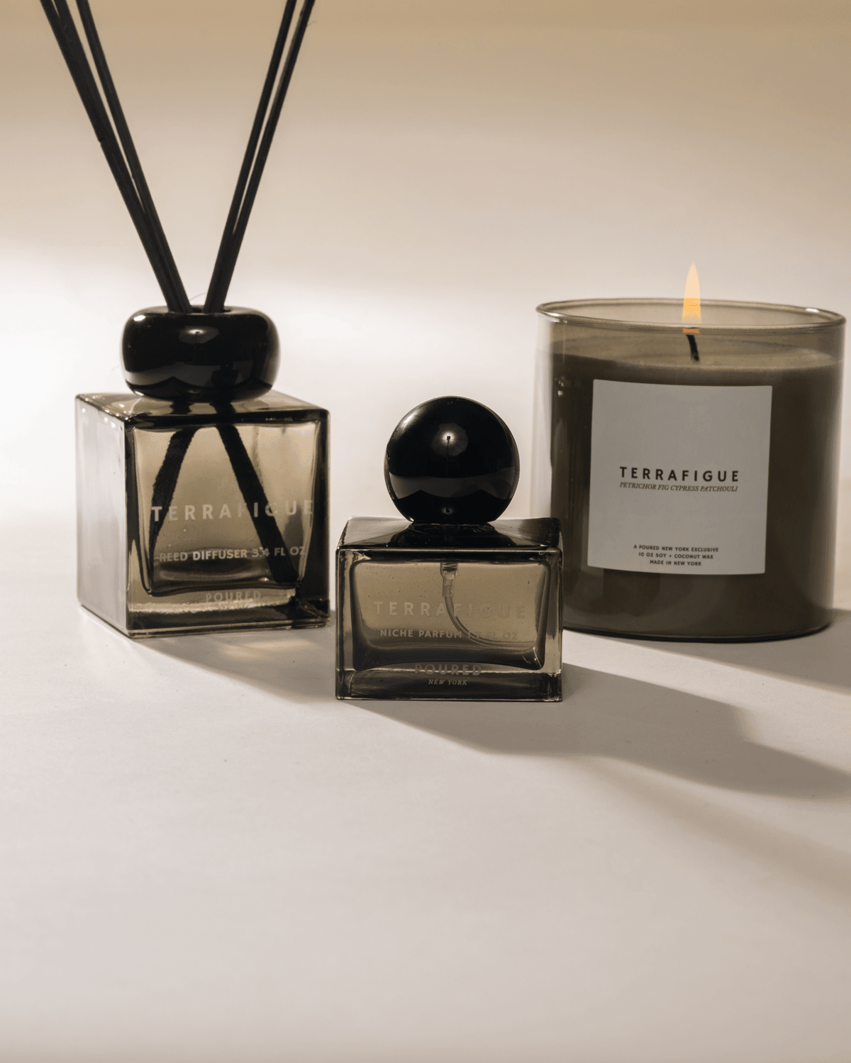 Poured New York - TERRAFIGUE Candle - The Look and Co