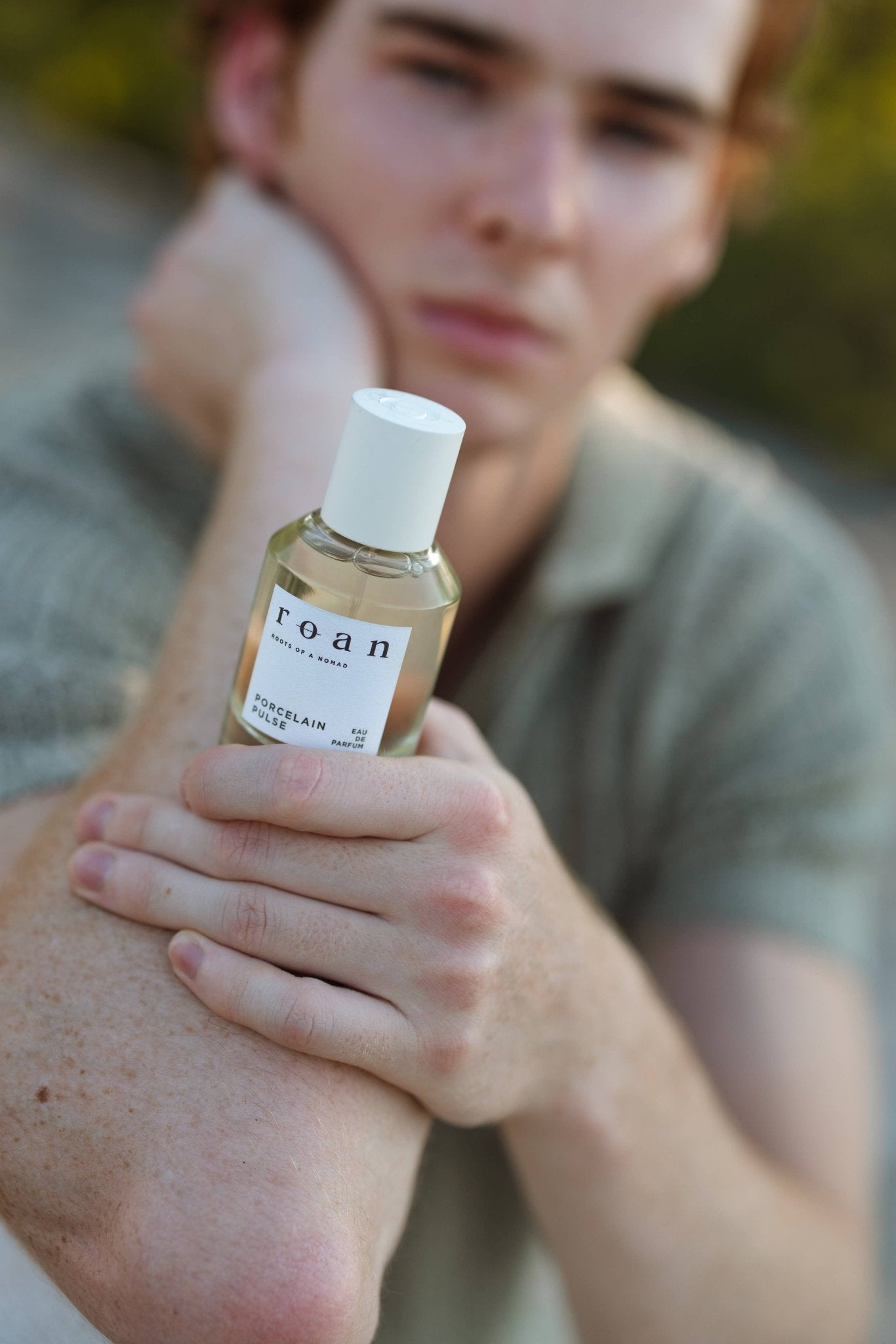 Roan Fragrances - Porcelain Pulse Eau De Parfum | Darjeeling Tea, Fruity Amber - The Look and Co