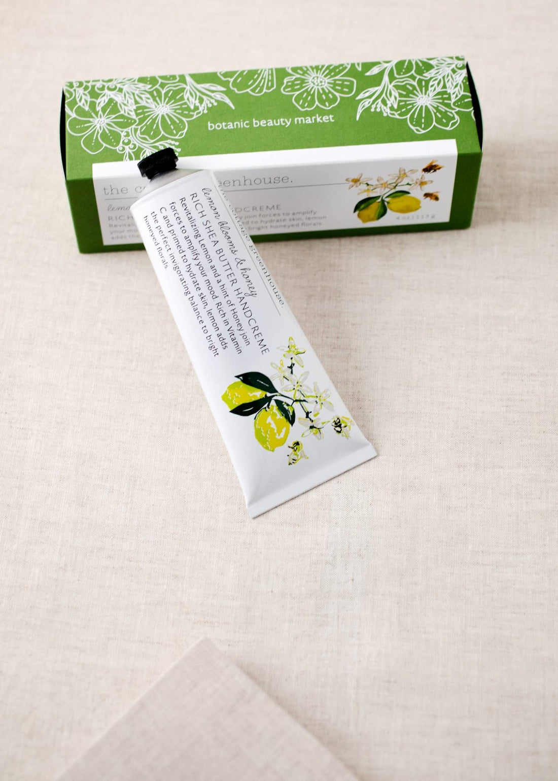 The Cottage Greenhouse - Lemon Blooms &amp; Honey Handcreme - The Look and Co