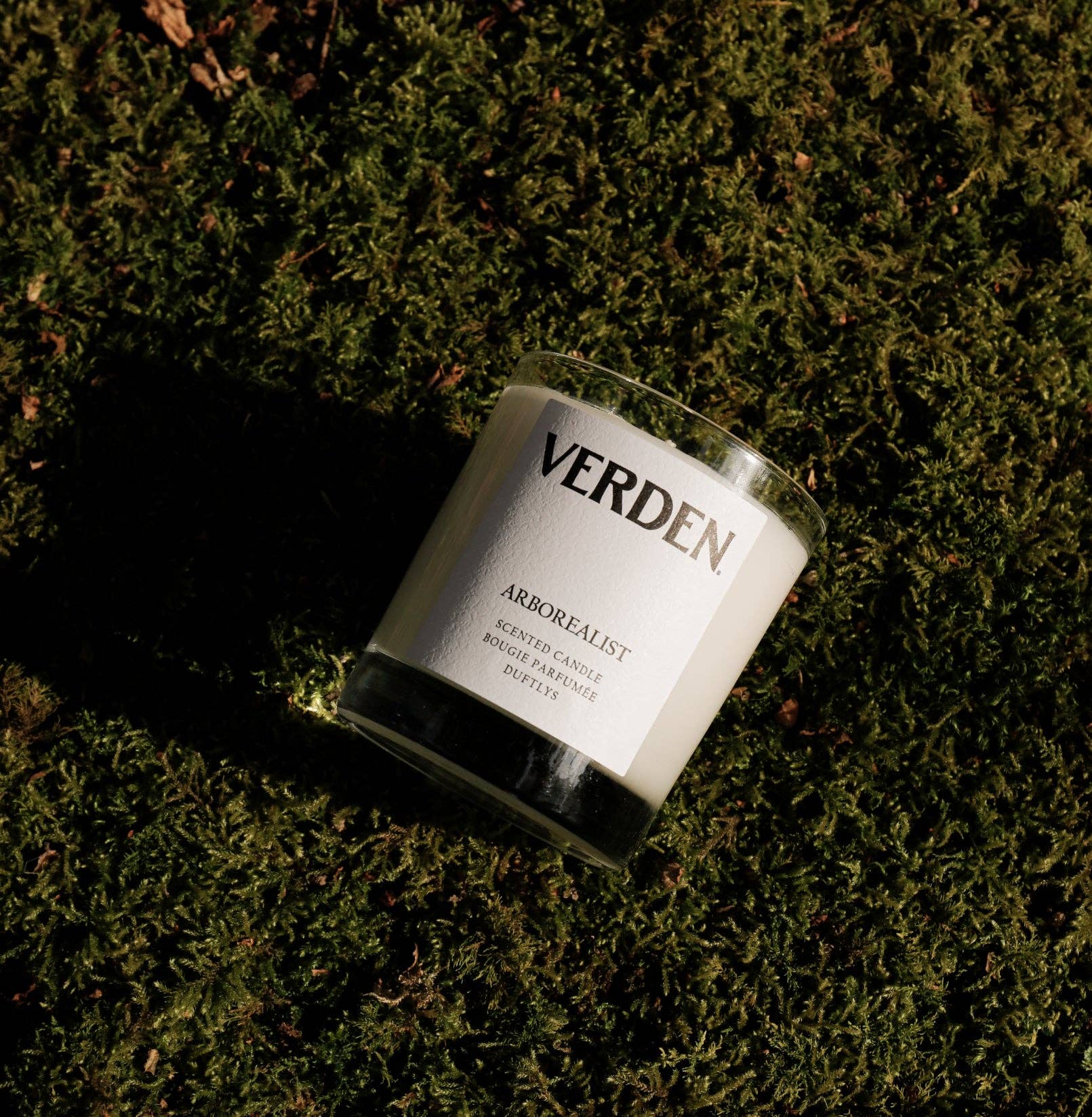 Verden - ARBOREALIST SCENTED CANDLE, Made In the UK - 100% Vegan - The Look and Co